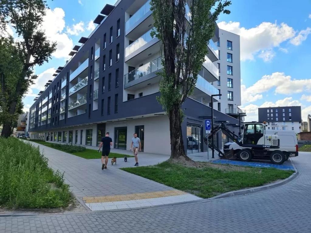 Manufaktura Residence - Apartamenty Prestiz Z Garazem Podziemnym I Dwoma Lazienkami Лодзь Екстер'єр фото